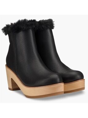 Like New Anthropologie AoverA Parker Alpine Clog Boots Black Size Retail $328.00